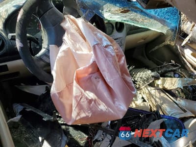 Zdjęcie 8 z 11 samochodu: 2005 MAZDA 6 I VIN:1YVHP80C655M50103 - miniatura