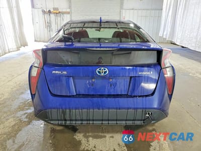 Zdjęcie 6 z 12 samochodu: 2016 TOYOTA PRIUS THREE VIN:JTDKARFU2G3503199 - miniatura