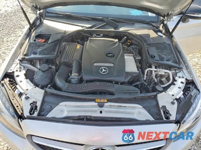 Zdjęcie 11 z 12 samochodu: 2017 MERCEDES-BENZ C 300 VIN:WDDWJ4JBXHF521126 - miniatura