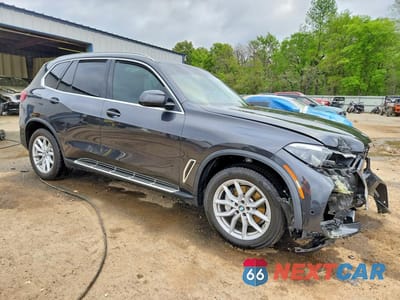 Czwarte zdjęcie samochodu z boku: 2023 BMW X5 SDRIVE 40I VIN:5UXCR4C04P9P38037 - miniatura
