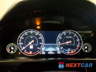 Zdjęcie 9 z 13 samochodu: 2015 BMW X6 XDRIVE50I VIN:5UXKU6C50F0F94333 - miniatura