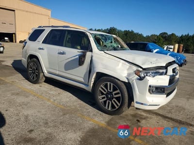 Czwarte zdjęcie samochodu z boku: 2018 TOYOTA 4RUNNER LIMITED VIN:JTEZU5JR0J5167822 - miniatura