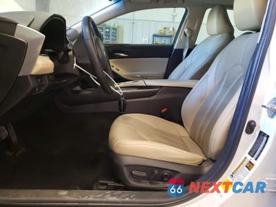 Zdjęcie 7 z 12 samochodu: 2021 TOYOTA AVALON XLE VIN:4T1AZ1FB0MU059536 - miniatura