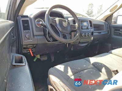 Zdjęcie 8 z 11 samochodu: 2013 RAM 1500 ST VIN:3C6JR6DGXDG592682 - miniatura