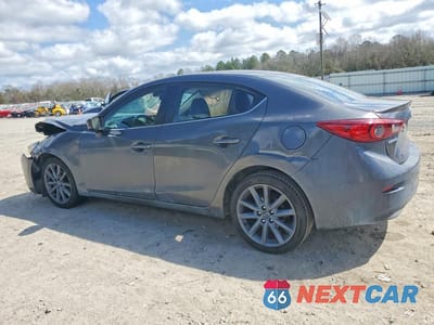 Drugie zdjęcie samochodu z przodu: 2018 MAZDA 3 TOURING VIN:3MZBN1V39JM230568 - miniatura