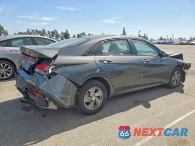 Trzecie zdjęcie samochodu z tyłu: 2025 HYUNDAI ELANTRA SE VIN:KMHLL4DG2SU036685 - miniatura