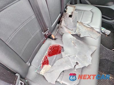 Zdjęcie 12 z 12 samochodu: 2016 VOLKSWAGEN PASSAT SE VIN:1VWBT7A30GC039985 - miniatura