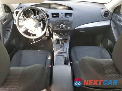 Zdjęcie 8 z 12 samochodu: 2012 MAZDA 3 I VIN:JM1BL1V75C1664059 - miniatura