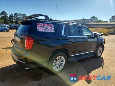 Trzecie zdjęcie samochodu z tyłu: 2021 GMC YUKON SLT VIN:1GKS1BKD7MR120739 - miniatura