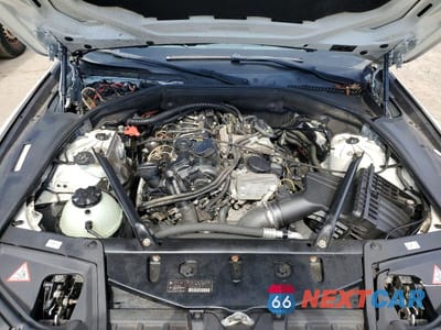 Zdjęcie 11 z 11 samochodu: 2013 BMW 528 XI VIN:WBAXH5C57DD108137 - miniatura