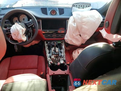 Zdjęcie 8 z 13 samochodu: 2026 PORSCHE MACAN GTS VIN:WP1AF2A5XTLB61241 - miniatura