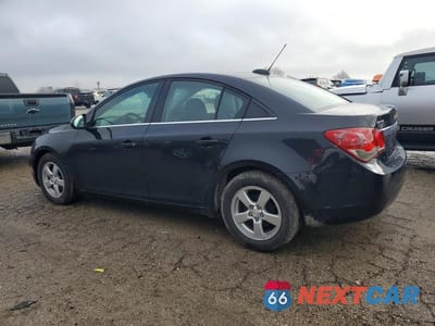 Drugie zdjęcie samochodu z przodu: 2015 CHEVROLET CRUZE LT VIN:1G1PC5SB8F7102883 - miniatura