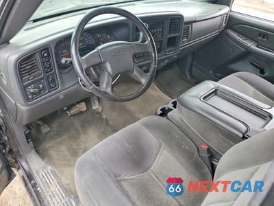 Zdjęcie 8 z 11 samochodu: 2005 CHEVROLET SILVERADO K1500 VIN:2GCEK19T151220679 - miniatura