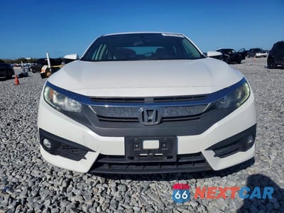 Piąte zdjęcie samochodu w środku: 2018 HONDA CIVIC EX VIN:19XFC1F3XJE201910 - miniatura