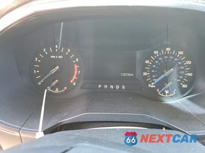 Zdjęcie 9 z 12 samochodu: 2019 FORD EDGE SE VIN:2FMPK3G97KBB32152 - miniatura