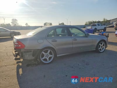 Trzecie zdjęcie samochodu z tyłu: 2005 MERCEDES-BENZ E 320 VIN:WDBUF65J85A614864 - miniatura