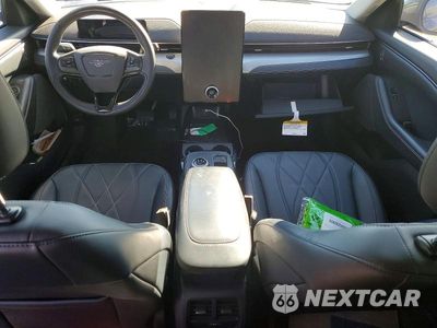 Zdjęcie 8 z 12 samochodu: 2022 FORD MUSTANG MACH-E SELECT VIN:3FMTK1RM9NMA05037 - miniatura