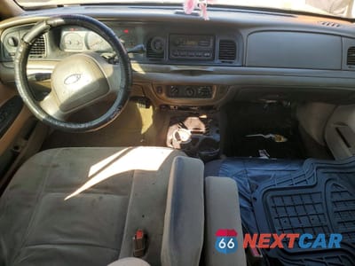 Zdjęcie 8 z 12 samochodu: 2003 FORD CROWN VICTORIA POLICE INTERCEPTOR VIN:2FAHP71W73X213937 - miniatura