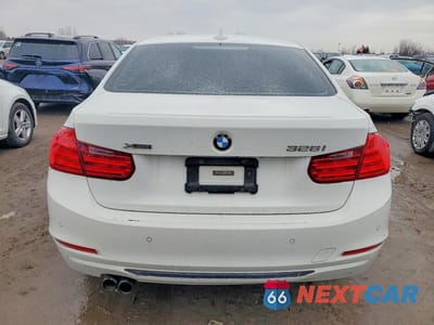 Zdjęcie 6 z 12 samochodu: 2013 BMW 328 XI VIN:WBA3B3C51DJ975930 - miniatura