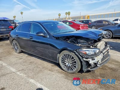 Czwarte zdjęcie samochodu z boku: 2023 MERCEDES-BENZ C 300 VIN:W1KAF4GB6PR145458 - miniatura