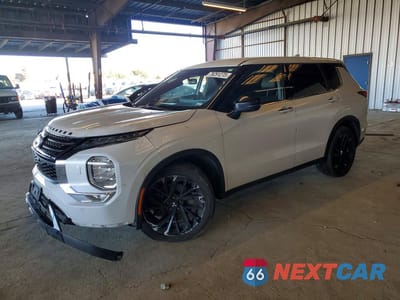2023 MITSUBISHI OUTLANDER SE JA4J4UA84PZ031160 - główne zdjęcie licytacji z USA - miniatura