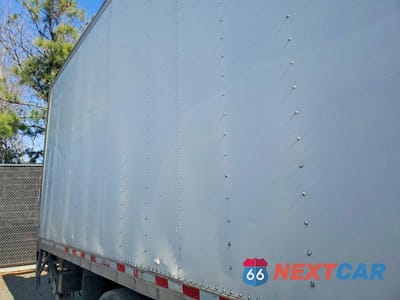 Zdjęcie 6 z 10 samochodu: 2013 FREIGHTLINER M2 106 MEDIUM DUTY VIN:1FVACWDT3DHFG9390 - miniatura