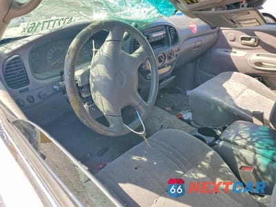 Zdjęcie 8 z 12 samochodu: 2002 TOYOTA TUNDRA SR5 V8 VIN:5TBRT34132S319730 - miniatura