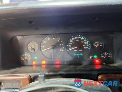 Zdjęcie 9 z 14 samochodu: 1997 JEEP GRAND CHEROKEE LAREDO VIN:1J4GZ58S6VC714724 - miniatura