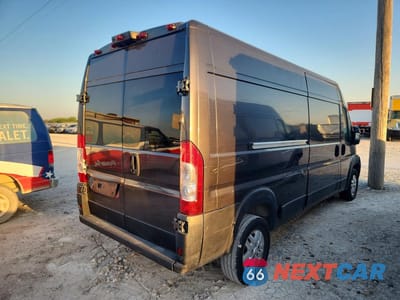 Trzecie zdjęcie samochodu z tyłu: 2019 RAM PROMASTER 2500 DELIVERY VAN VIN:3C6TRVDG7KE516090 - miniatura