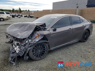2021 TOYOTA CAMRY XSE 4T1K61AK3MU580724 - główne zdjęcie licytacji z USA - miniatura