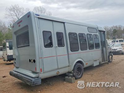 Trzecie zdjęcie samochodu z tyłu: 2003 FORD E450 SHUTTLE BUS VIN:1FDWE45FX3HB18719 - miniatura