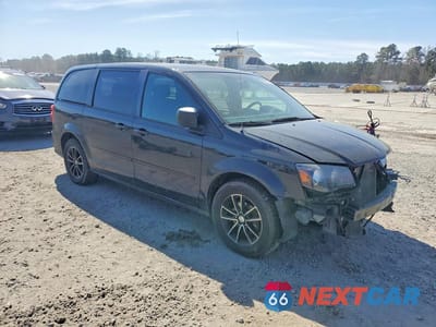 Czwarte zdjęcie samochodu z boku: 2015 DODGE GRAND CARAVAN SE VIN:2C4RDGBG5FR641898 - miniatura