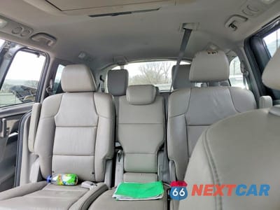 Zdjęcie 10 z 13 samochodu: 2012 HONDA ODYSSEY TOURING VIN:5FNRL5H91CB096113 - miniatura