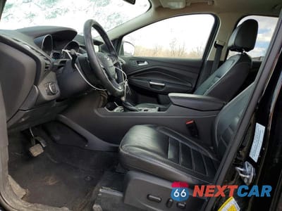Zdjęcie 7 z 13 samochodu: 2017 FORD ESCAPE TITANIUM VIN:1FMCU9JD0HUC84866 - miniatura