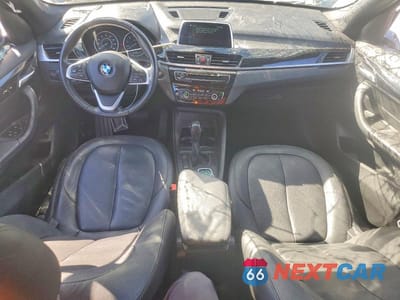 Zdjęcie 8 z 13 samochodu: 2018 BMW X1 XDRIVE28I VIN:WBXHT3C36J5K31137 - miniatura