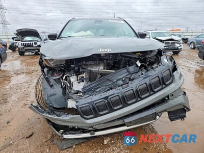 Piąte zdjęcie samochodu w środku: 2022 JEEP COMPASS LIMITED VIN:3C4NJDCB4NT189415 - miniatura