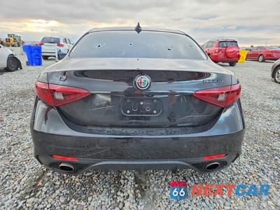 Zdjęcie 6 z 11 samochodu: 2018 ALFA ROMEO GIULIA TI Q4 VIN:ZARFAEEN0J7566814 - miniatura