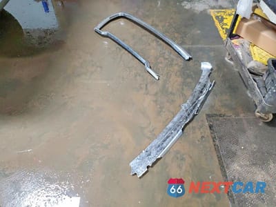 Zdjęcie 12 z 12 samochodu: 2021 GMC SIERRA K1500 SLE VIN:3GTP9BEK2MG174986 - miniatura