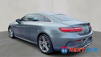 Trzecie zdjęcie samochodu z tyłu: 2018 MERCEDES-BENZ E 400 VIN:WDD1J6FBXJF010617 - miniatura