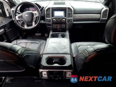 Zdjęcie 8 z 12 samochodu: 2019 FORD F350 SUPER DUTY VIN:1FT8W3BT7KEG37774 - miniatura