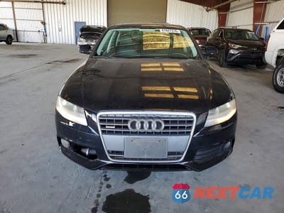 Piąte zdjęcie samochodu w środku: 2010 AUDI A4 PREMIUM VIN:WAUBFAFL5AN044317 - miniatura