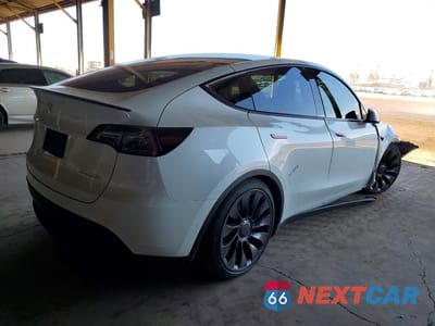 Trzecie zdjęcie samochodu z tyłu: 2022 TESLA MODEL Y VIN:7SAYGDEF1NF494450 - miniatura