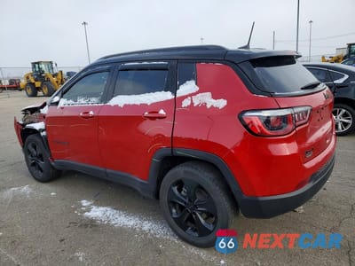 Drugie zdjęcie samochodu z przodu: 2019 JEEP COMPASS LATITUDE VIN:3C4NJDBB4KT740570 - miniatura