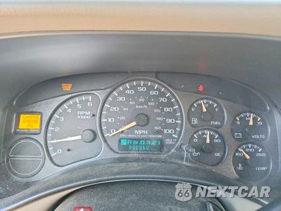 Zdjęcie 9 z 12 samochodu: 2002 CHEVROLET TAHOE C1500 VIN:1GNEC13Z22J268971 - miniatura