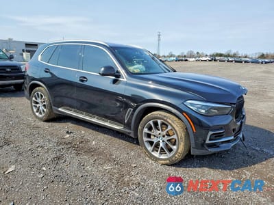 Czwarte zdjęcie samochodu z boku: 2023 BMW X5 XDRIVE40I VIN:5UXCR6C09P9N44681 - miniatura