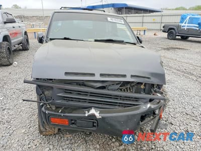 Piąte zdjęcie samochodu w środku: 1995 NISSAN PATHFINDER XE VIN:JN8HD17Y5SW034271 - miniatura