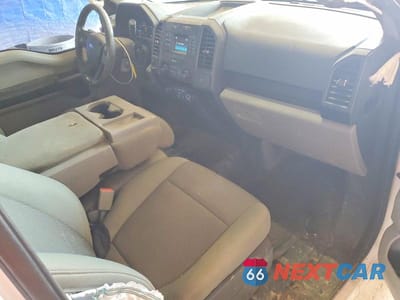 Zdjęcie 10 z 12 samochodu: 2016 FORD F150 VIN:1FTMF1C82GKF02692 - miniatura
