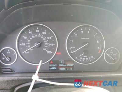 Zdjęcie 9 z 11 samochodu: 2013 BMW 320 I VIN:WBA3B1C55DK128682 - miniatura