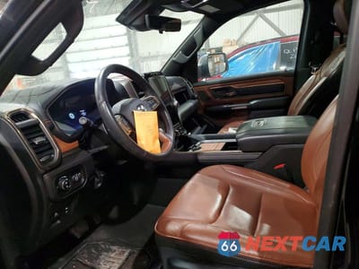 Zdjęcie 7 z 11 samochodu: 2023 RAM TRUCKS 1500 VIN:1C6SRFKT9PN663502 - miniatura