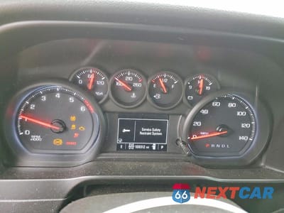 Zdjęcie 9 z 11 samochodu: 2019 CHEVROLET SILVERADO K1500 CUSTOM VIN:1GCRYBEF8KZ254675 - miniatura